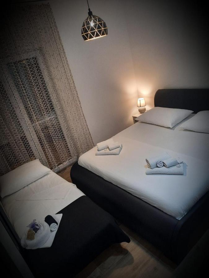 Apartment Diva Zadar Buitenkant foto